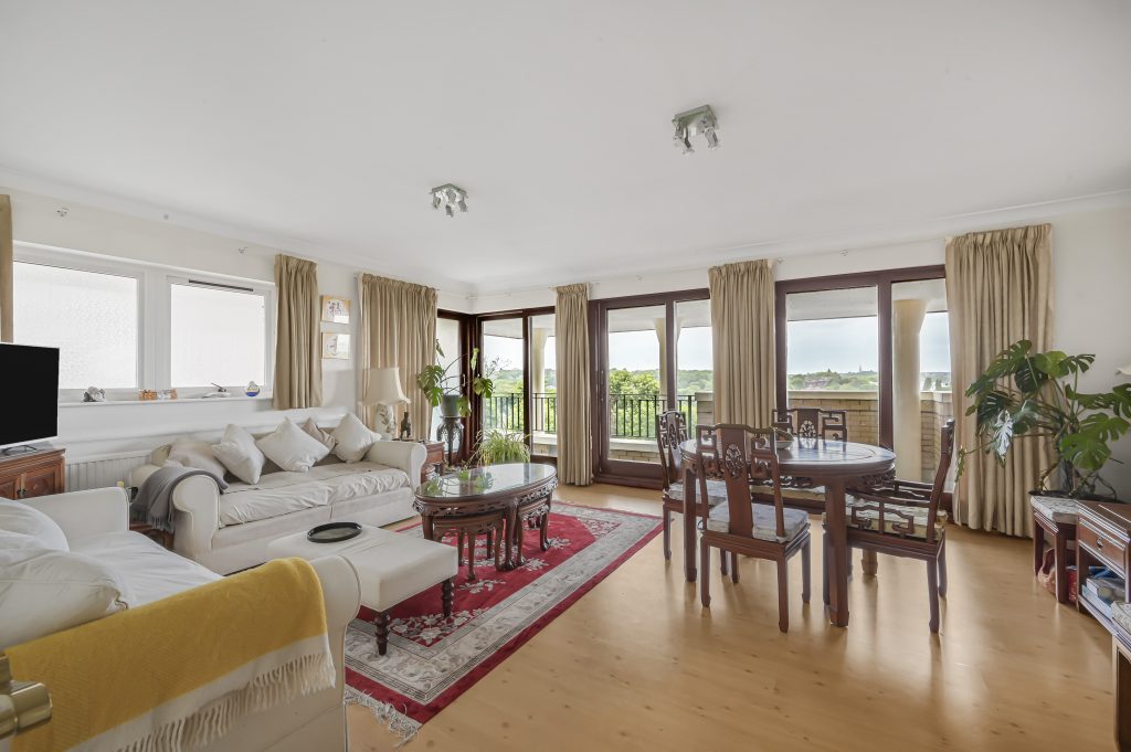 Ridgeway Gardens