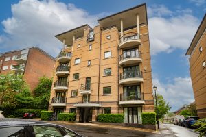 Ridgeway Gardens, Highgate, N6